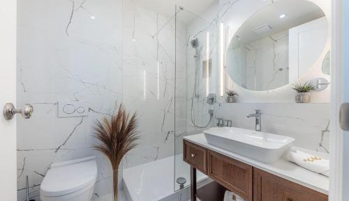 Luxury Double or Twin Room with Balcony