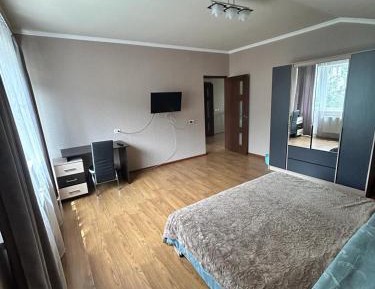 Large Double or Twin Room