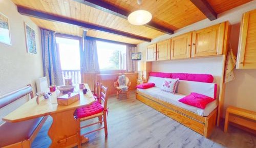 Apartment (4 Adults)