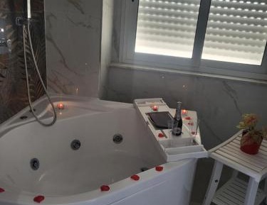 Double Room with Spa Bath