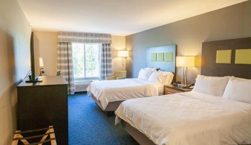 Standard Room with Two Queen Beds