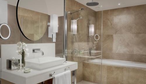 Park Bosphorus Three Bedroom Residence with City View