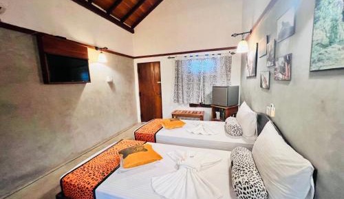 Deluxe Family Room