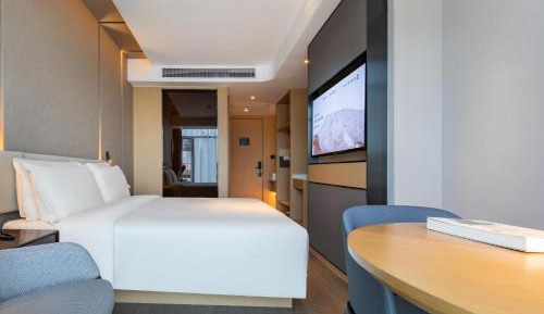 Elegant Twin Room