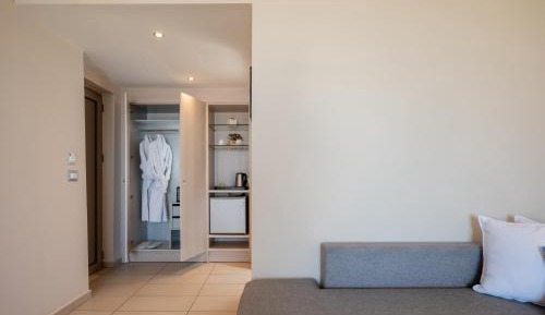 Serenity Double Room with Land View