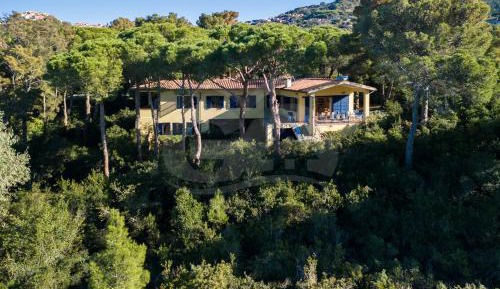 Villa with Sea View