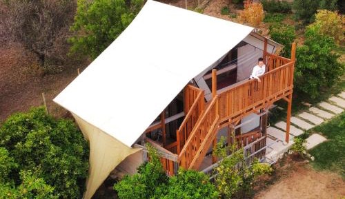 Superior Tent Glamping Split Level 