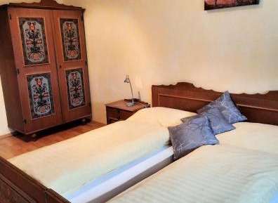 Double Room with Shared Toilet