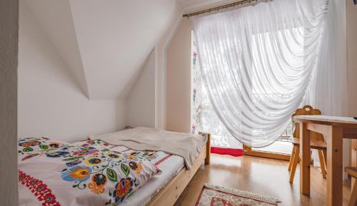 Triple Room with Mountain View