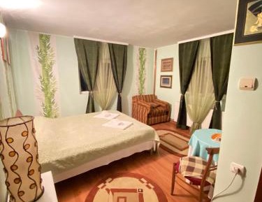 King Room with Garden View