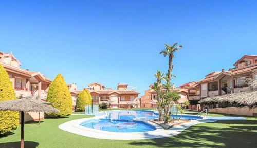 Three-Bedroom Vacation Home 