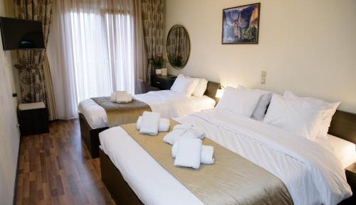 Triple Room with Balcony