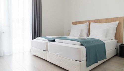 Triple Room with Balcony