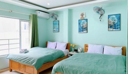 Deluxe Double or Twin Room with City View