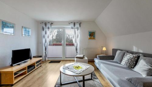 Superior One-Bedroom Apartment with Balcony