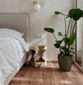 One-Bedroom Apartment with Terrace