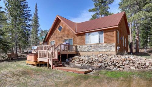 Three-Bedroom Holiday Home 