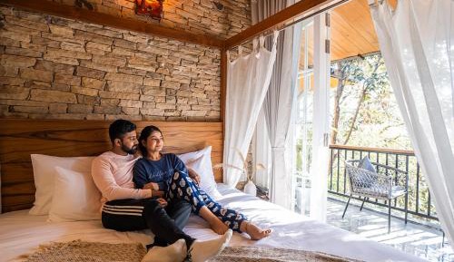 King Room with Balcony