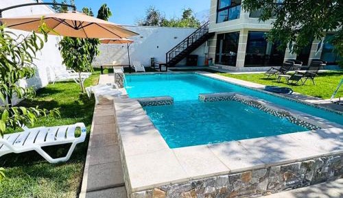 One-Bedroom Villa