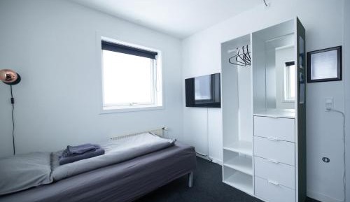 Single Room with Shared Shower and Toilet