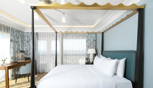 Grand Lodge King Junior Suite