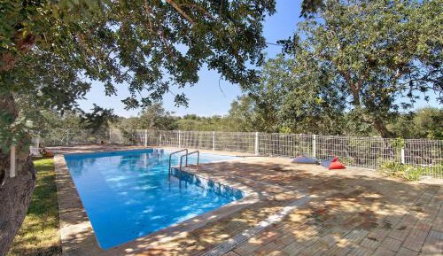 Villa with Garden View