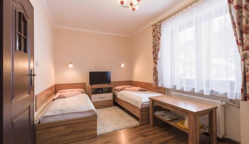 Standard Twin Room with Sofa