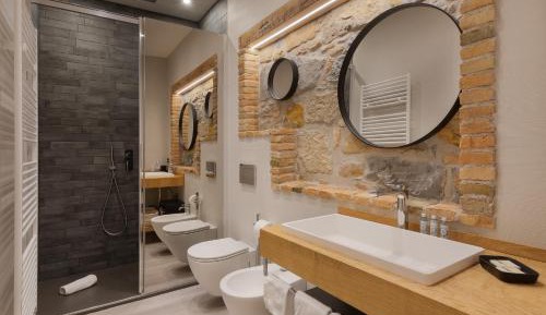 Deluxe Suite with Sea View