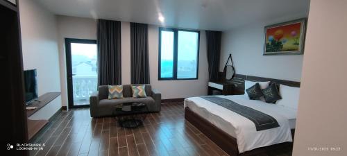 King Suite with Balcony