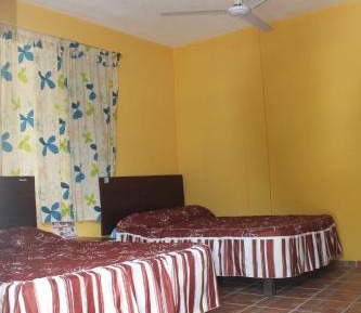 Basic Triple Room