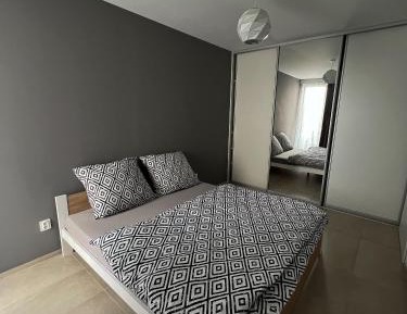 Room #1184173201