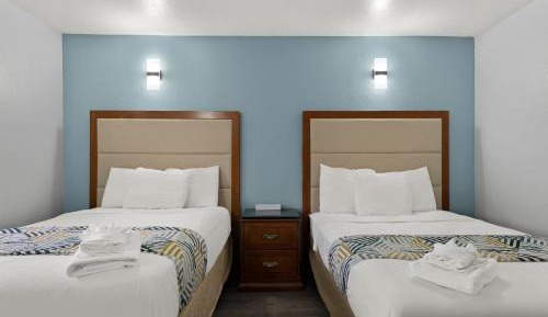 Standard Room with Two Double Beds - Non-Smoking