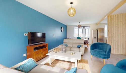 Three-Bedroom Vacation Home 