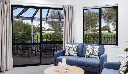 Three-Bedroom Townhouse