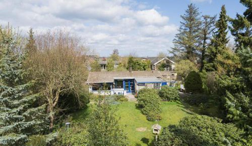 Two-Bedroom Holiday Home