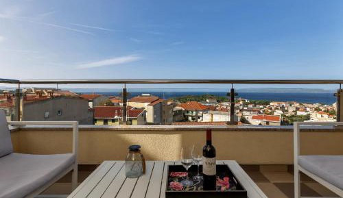 Apartment with Sea View