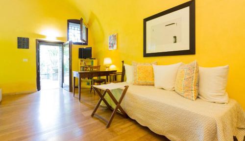 Triple Room with Garden View