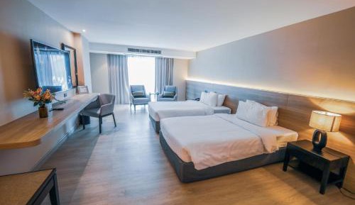 Deluxe Double or Twin Room