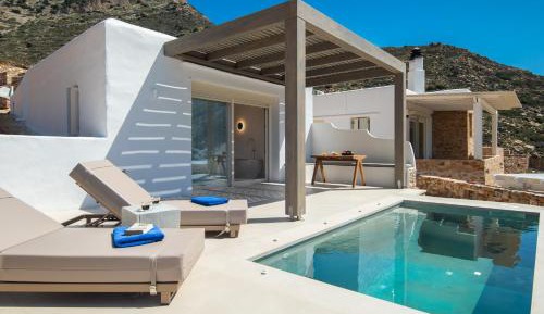 Exclusive one bedroom Villa with private pool