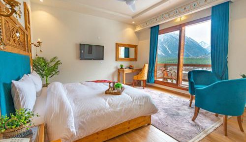 King Room with Balcony