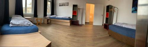 Triple Room with Shared Bathroom