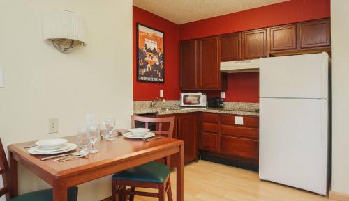 One-Bedroom Queen Suite with Sofa Bed