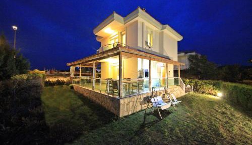 Deluxe Villa