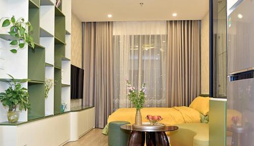 Studio Apartment