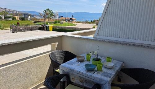 Studio with Terrace