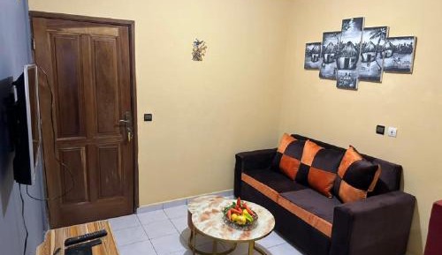Deluxe Studio