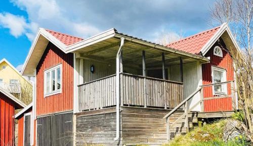 One-Bedroom Holiday Home