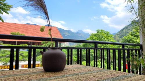 Double Room with Mountain View