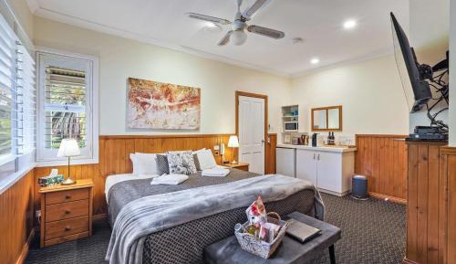 King Room with Garden View