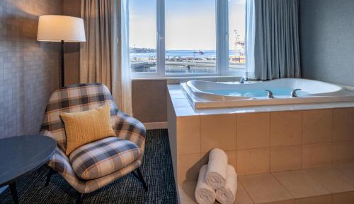 King Room with Whirlpool